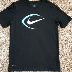 Nike T-shirt